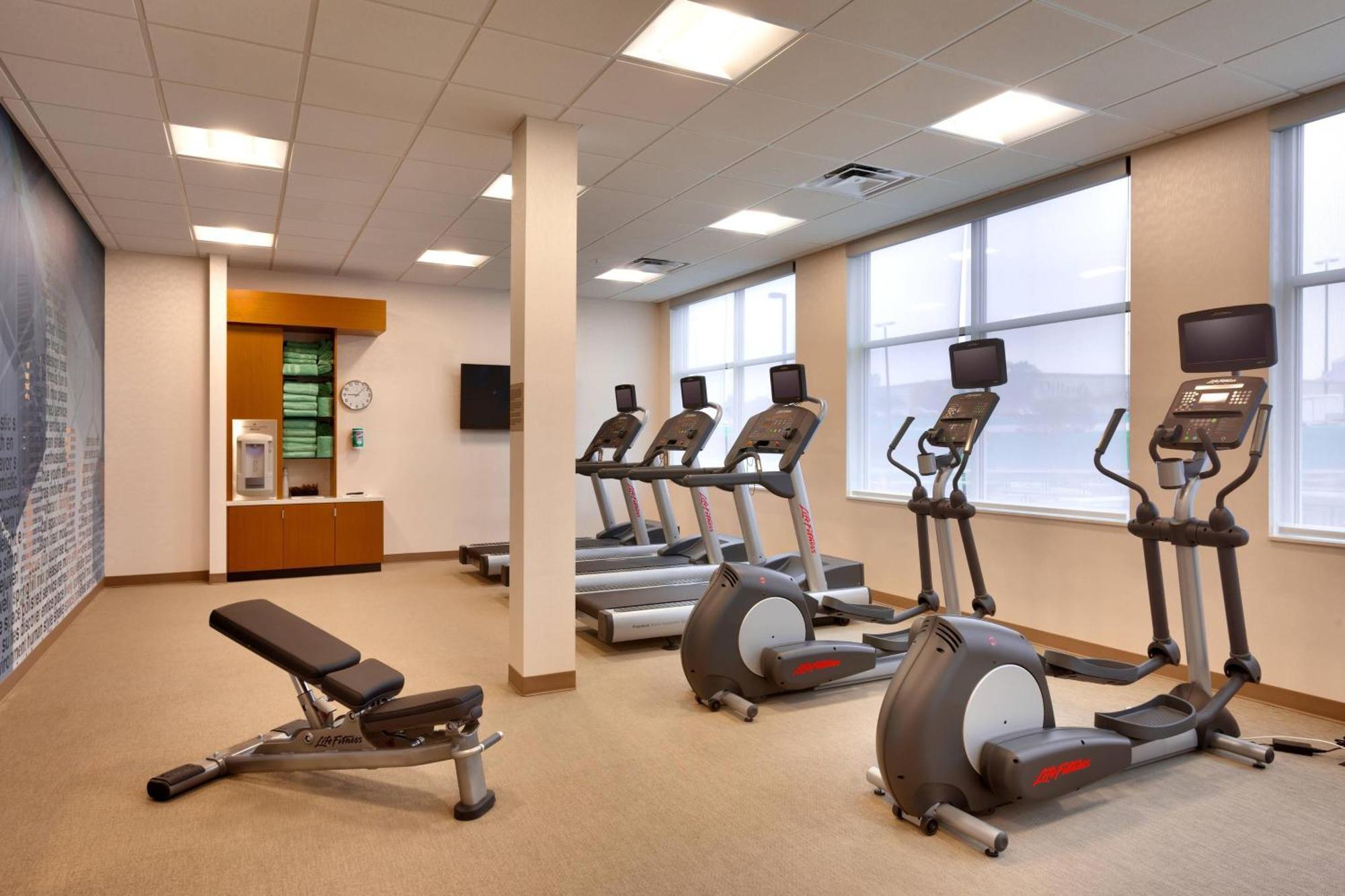 Springhill Suites By Marriott Coralville Exterior foto