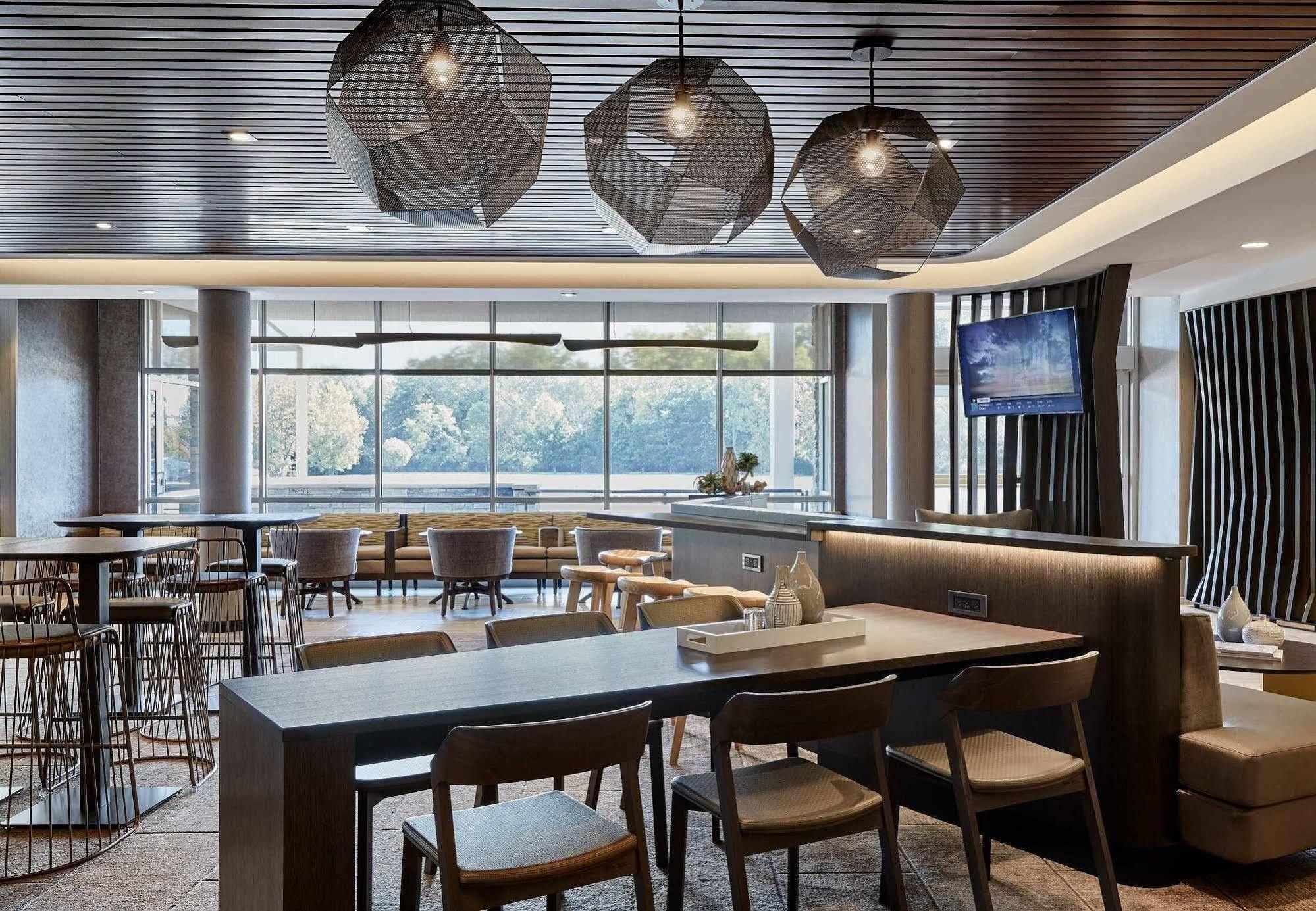 Springhill Suites By Marriott Coralville Exterior foto